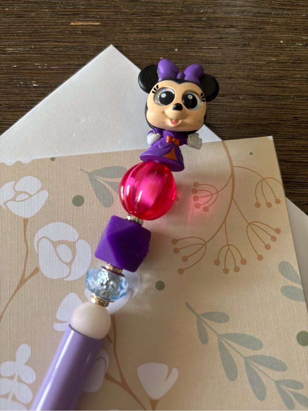 Disney Doorables: Mickey Mouse & Friends: Minnie Mouse Halloween Bead Pen